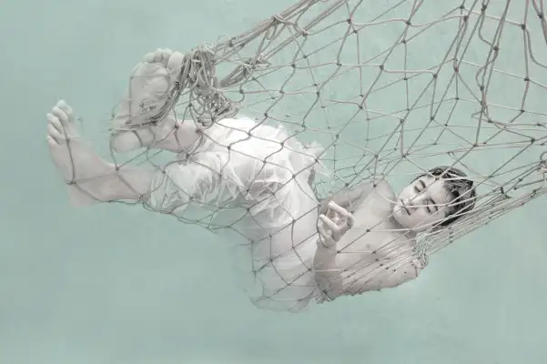 Fronteras diluidas — Cristina Riesgo